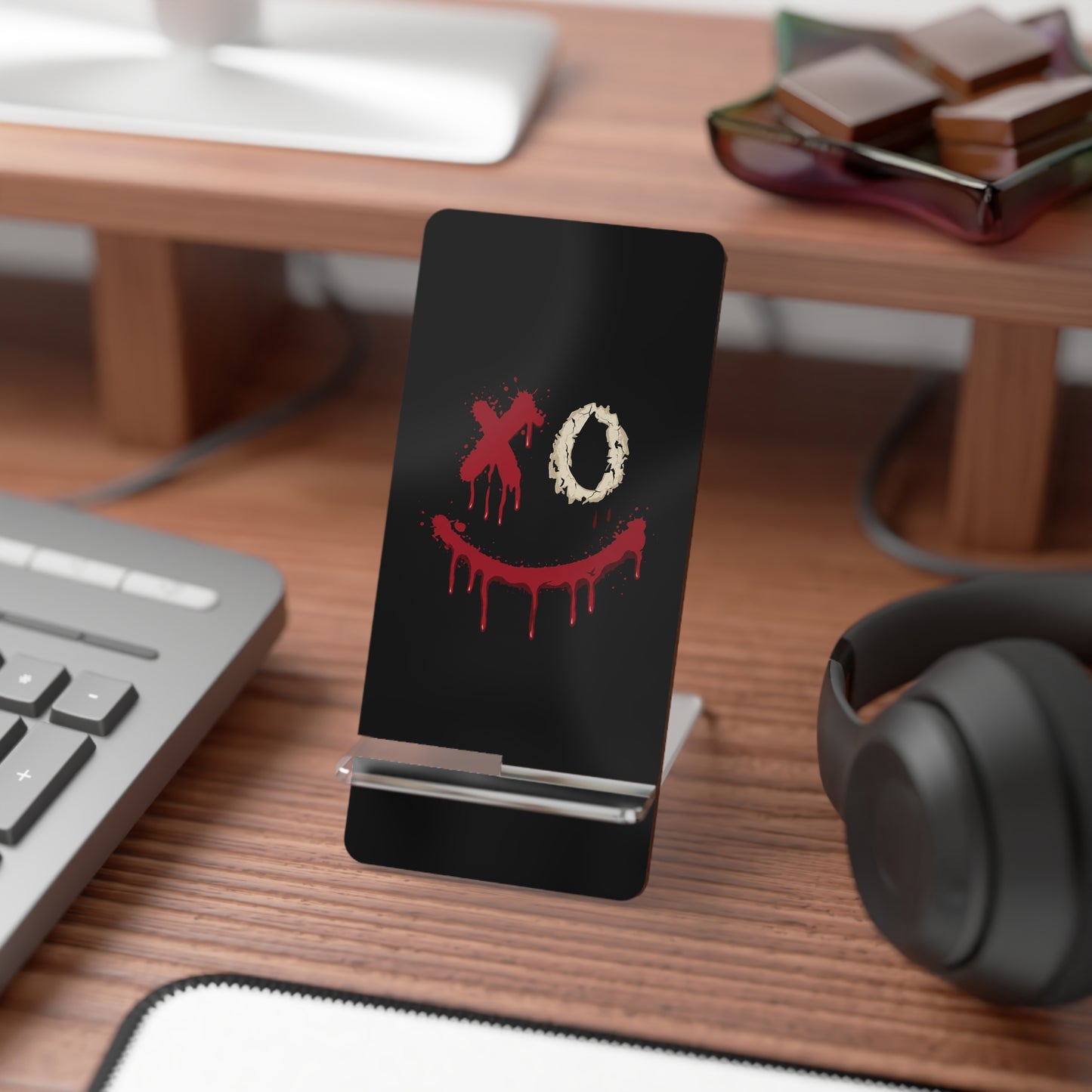 Xo - Acrylic Phone Stand